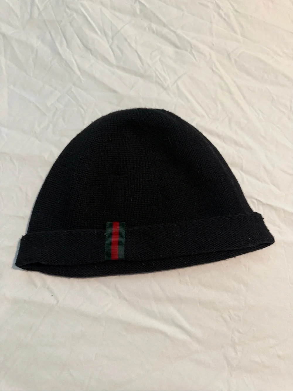 Gucci Black Men's Knit Beanie with Green-Red Stripe